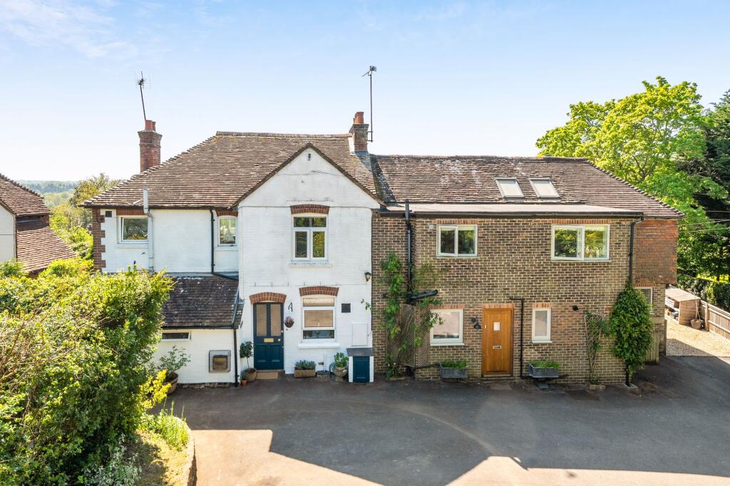 Main image of property: Sandhills, Wormley, GU8