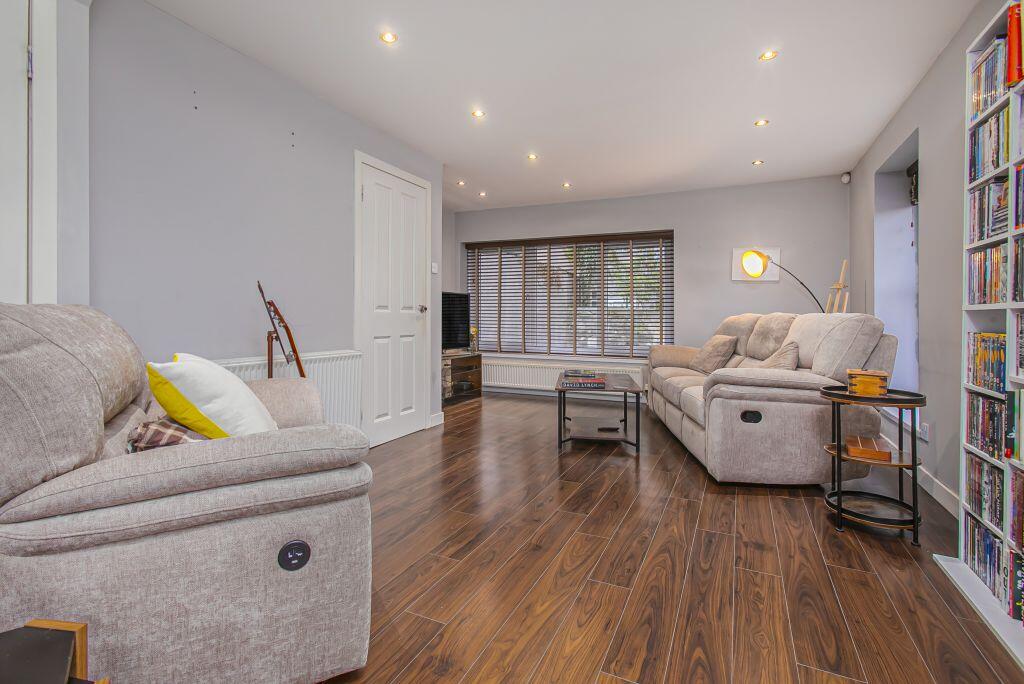 House in Dunfermline, Fife - View 3