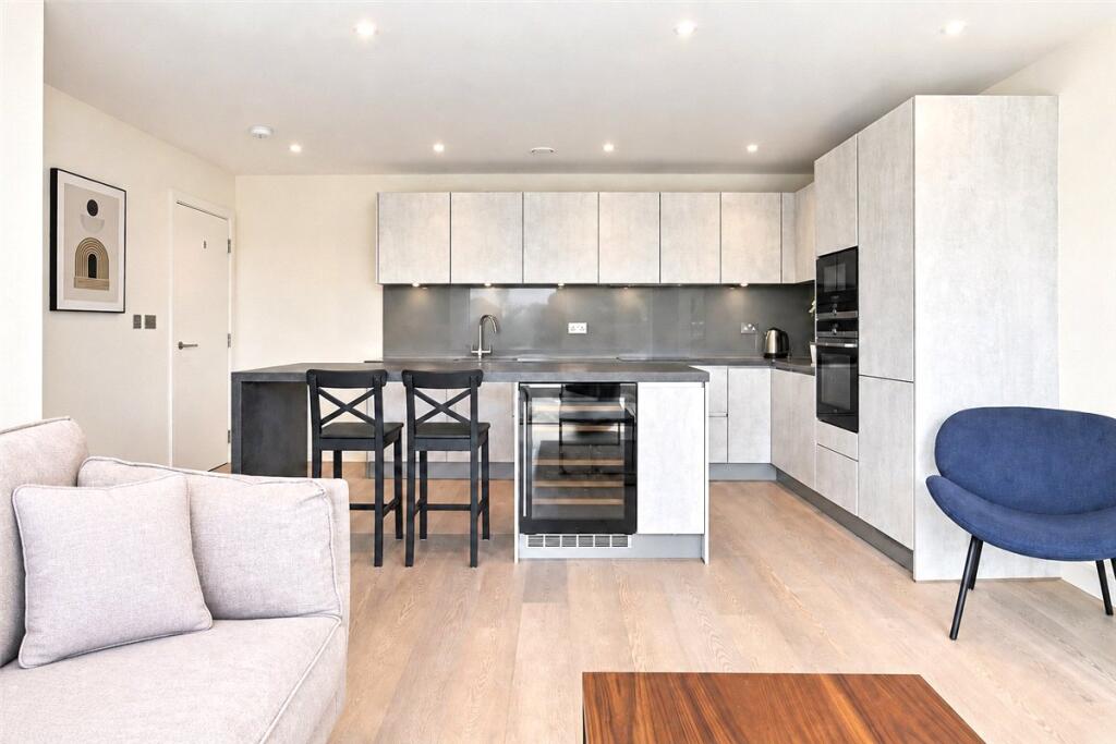 Apartment in London - View 3