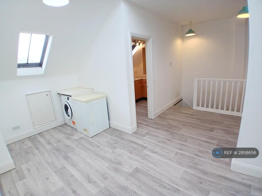 Main image of property: Albion House, Tunbridge Wells, TN1