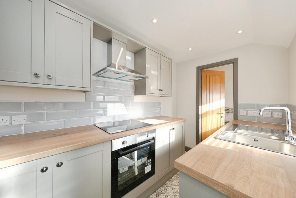 House in Nottingham - More
