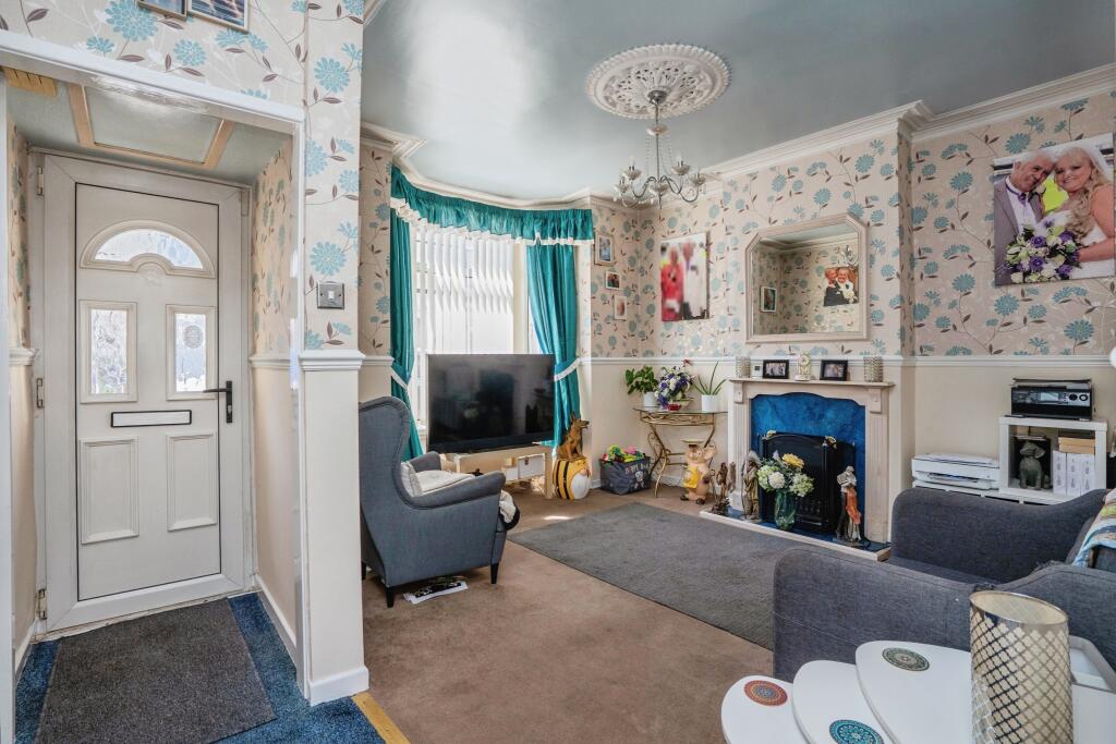 House in Portsmouth, Kingston, Buckland - View 4