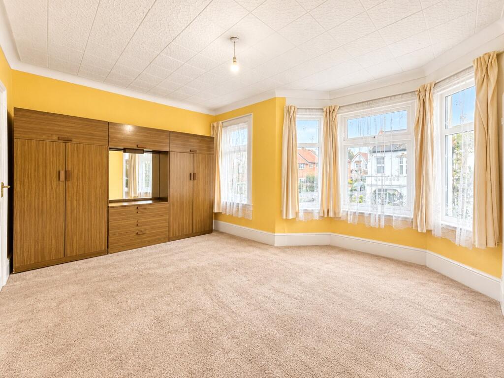 House in London, Cordwell Estate, Hither Green - View 5