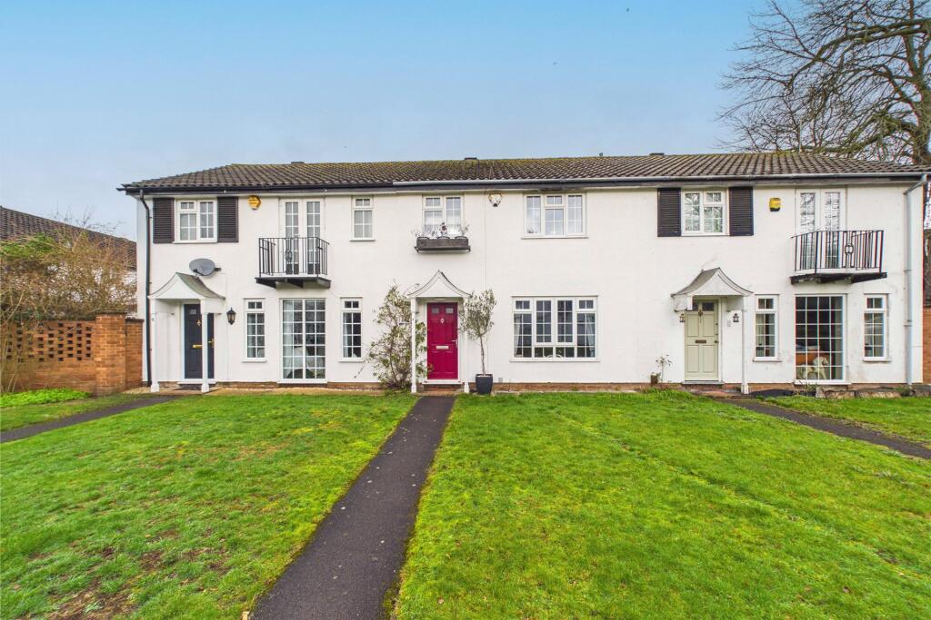 Main image of property: Hollins Walk, Reading, Berkshire, RG30