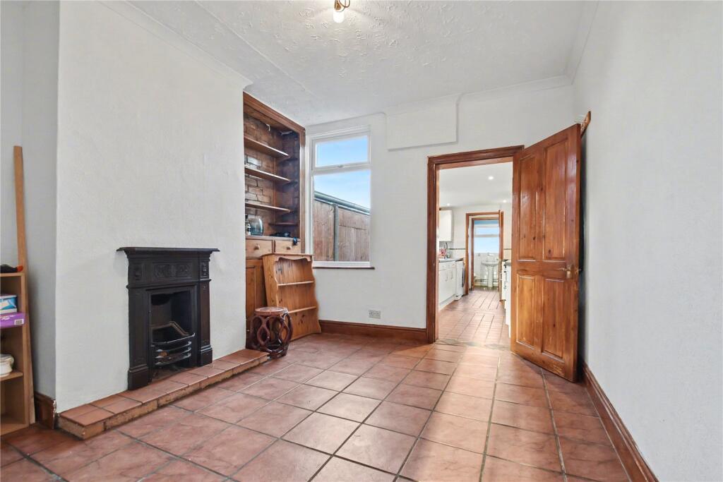 St. Nicholas Street, Droitwich Spa, Worcestershire, WR9 - View 4