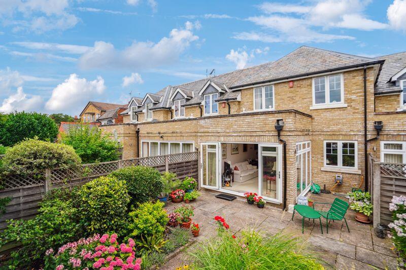 Main image of property: Kingsway, Farnham Common