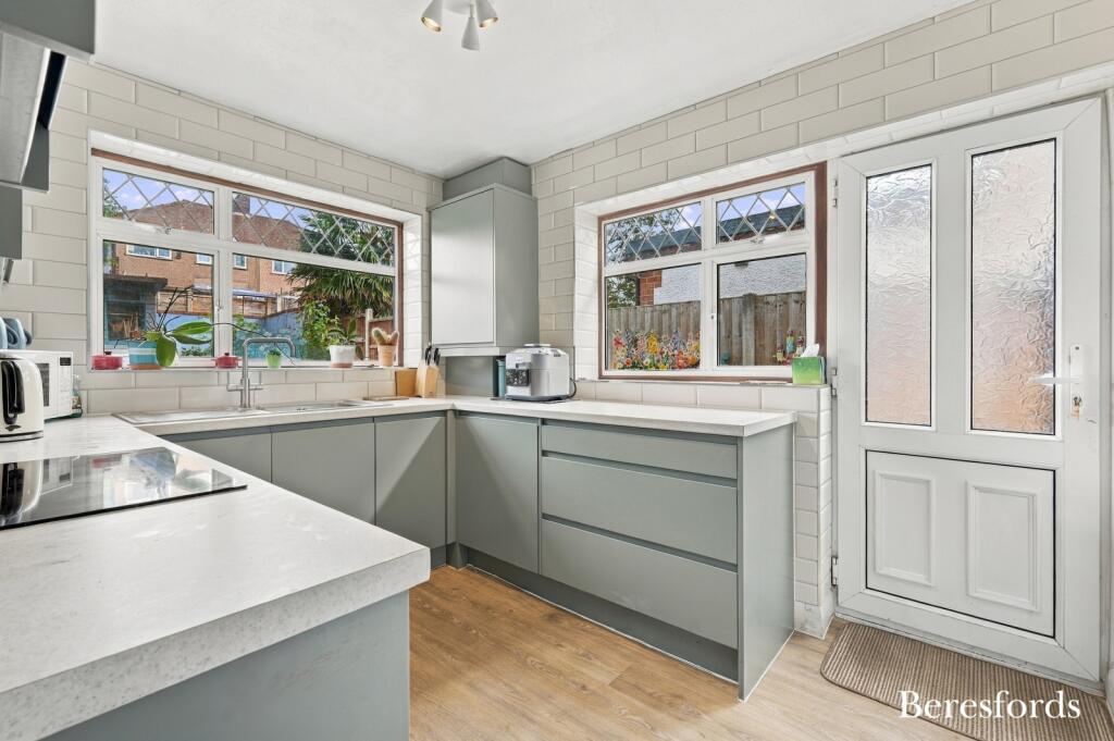 House in London - View 3