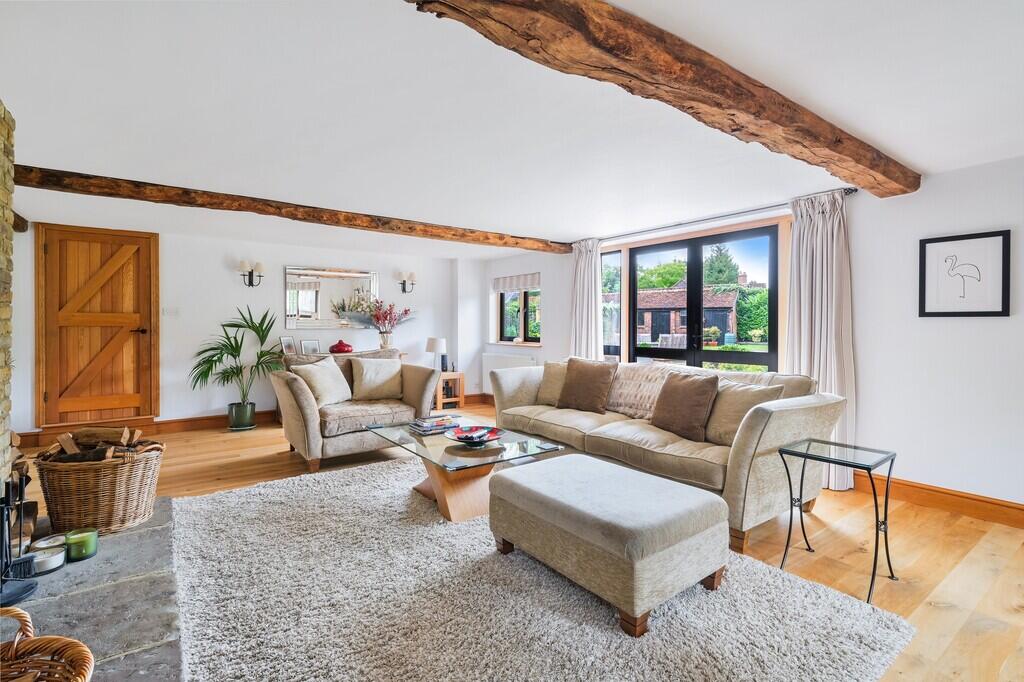 House in Redhill - More