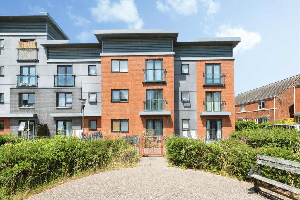Marshall Road, Banbury - View 2