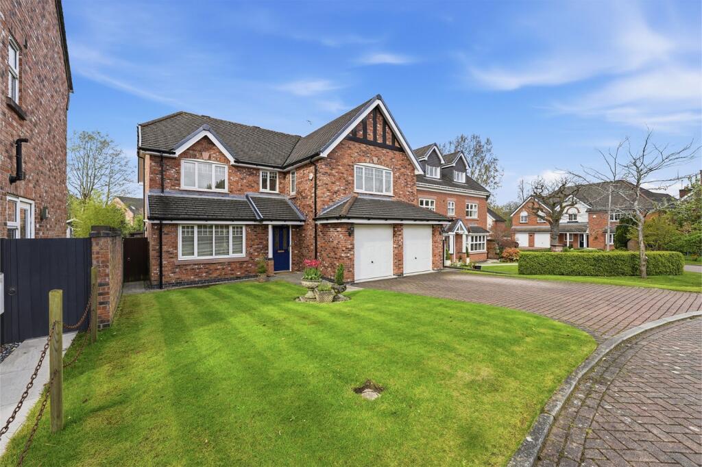 Main image of property: Dunlin Rise, Macclesfield, Cheshire, SK10