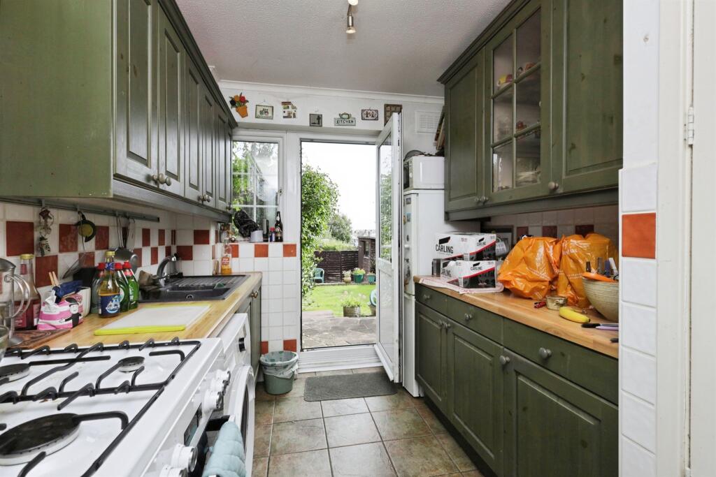 House in Eastbourne, East Sussex - View 4