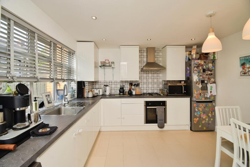 House in London, Plaistow - View 6