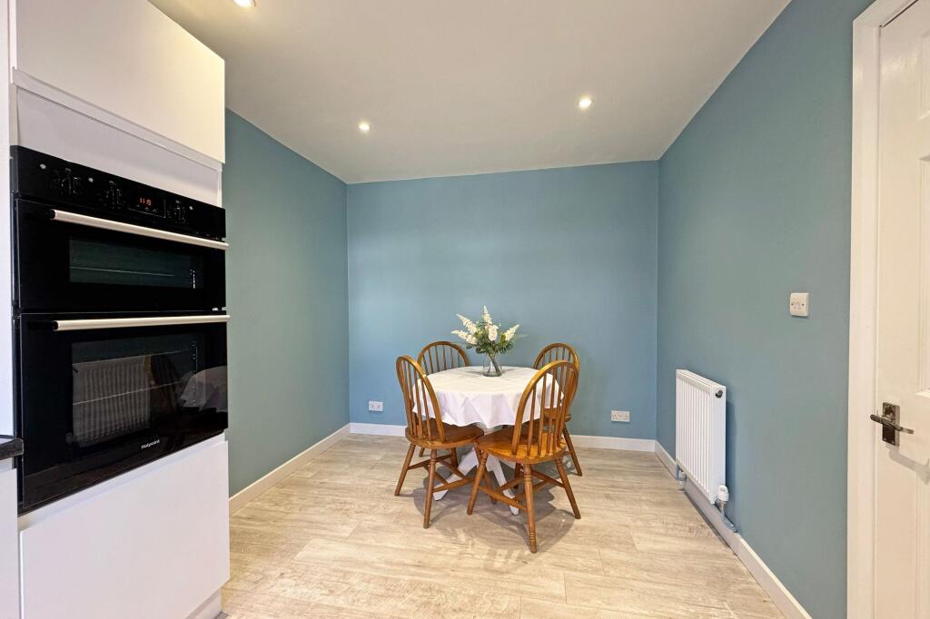 Fletcher Way, Angmering, BN16 photo 3