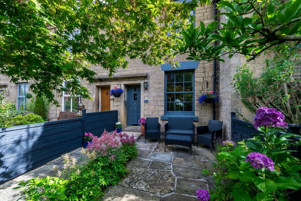 Main image of property: Vale View, Bromley Cross, Bolton