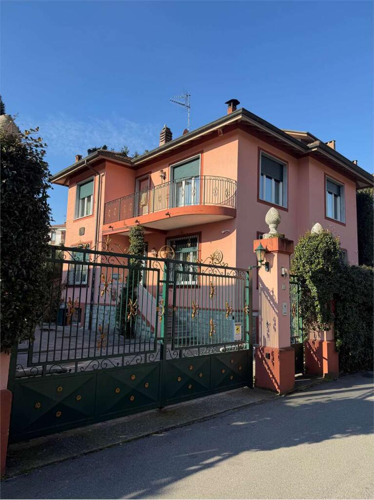Main image of property: Piedmont, Verbano-Cusio-Ossola, Verbania