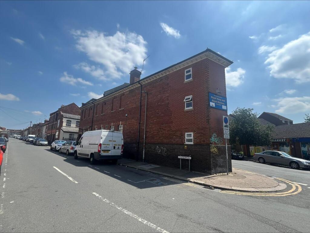 Lorne Road, The Mounts, Northampton NN1 photo 2