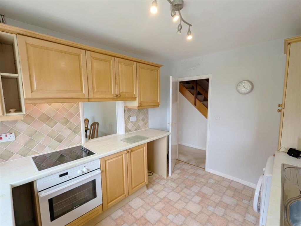 House in Newbury, West Berkshire - View 5