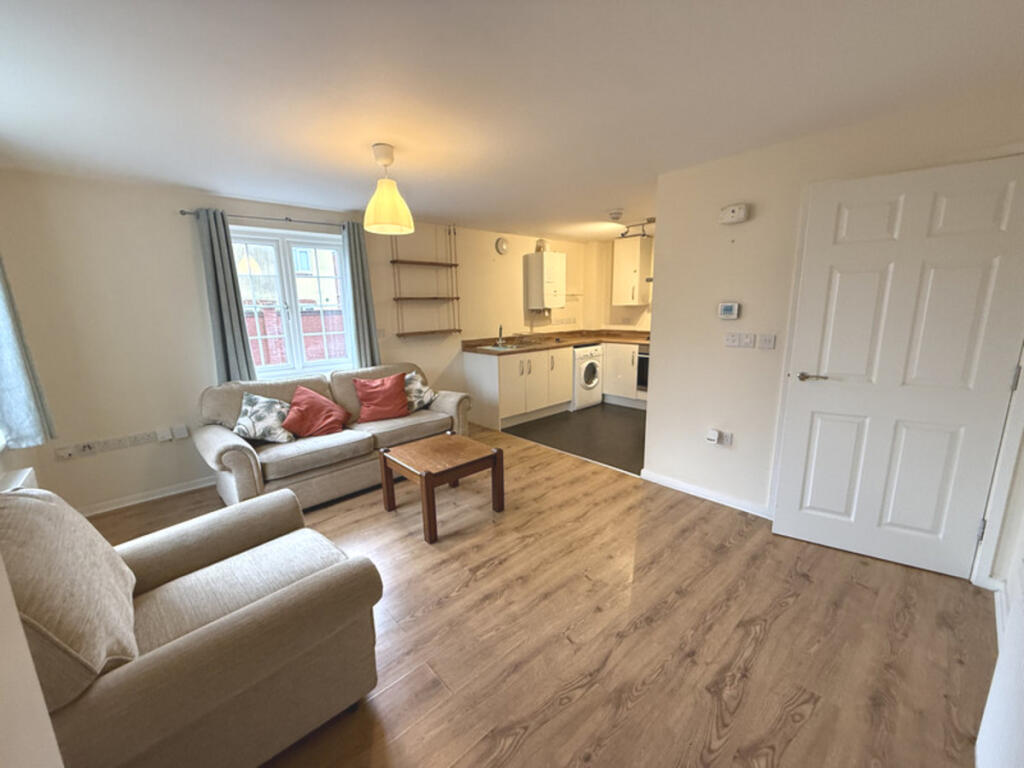Apartment in Thornbury, Upper Morton - View 2