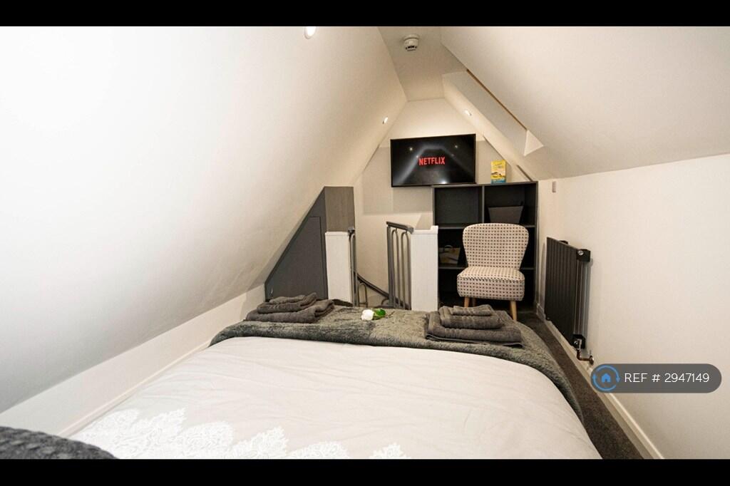 Main image of property: Wellington Road, Camborne, TR14