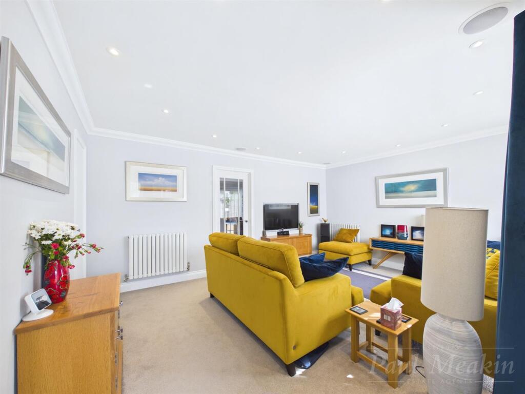 Ridge Langley, South Croydon photo 4