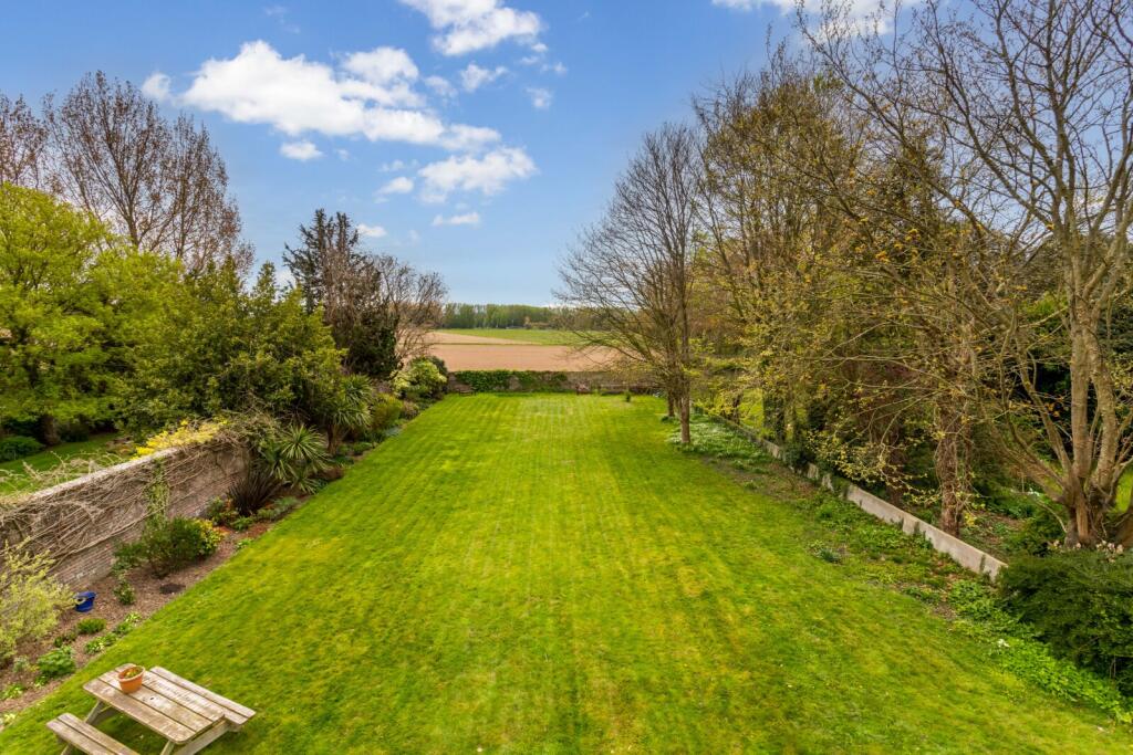 House in Arun, Ford - View 5