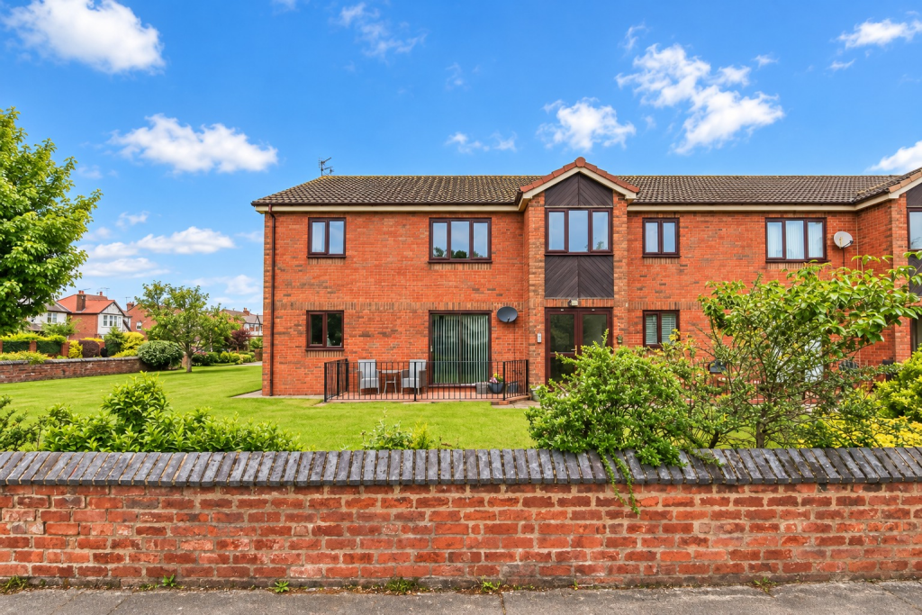Larkfield Court, Southport, Merseyside, PR9 8PU