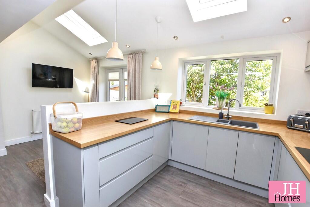 House in Swarthmoor, Low Greaves, Pennington - More