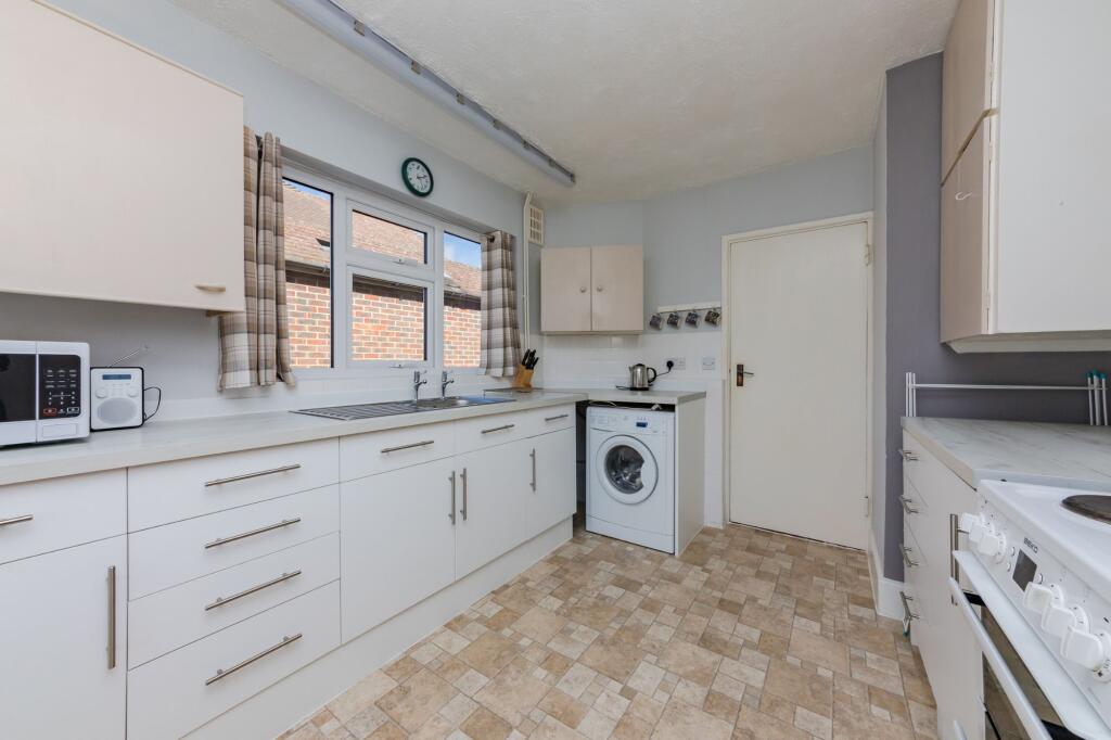 Fitzgerald Road, Lewes, BN7 - View 3