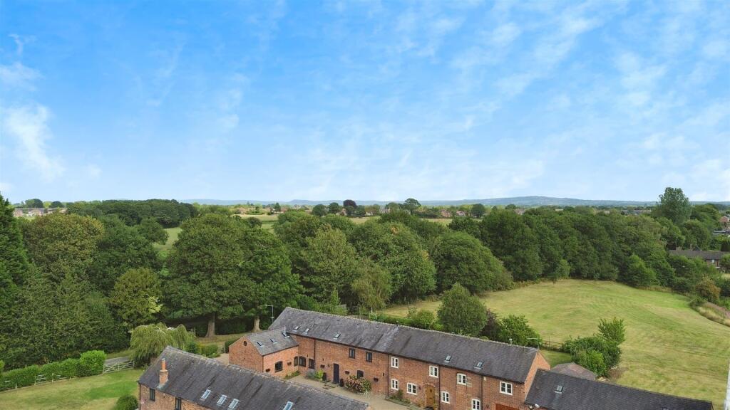 Hind Heath Road, Sandbach photo 4