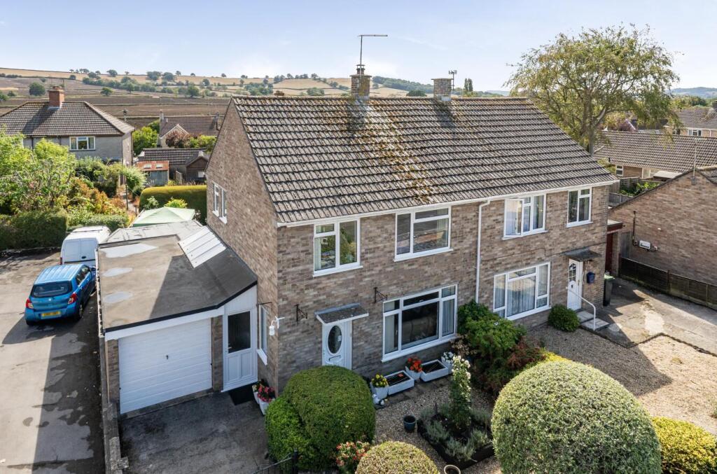 House in Sherborne, Thornford