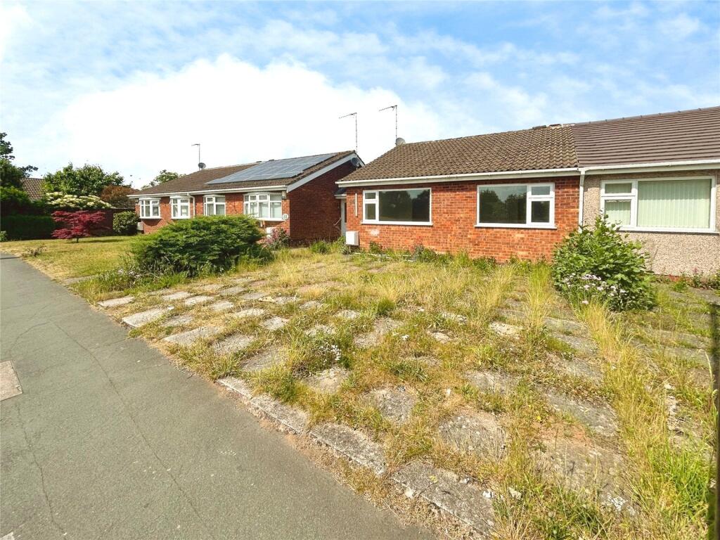 Main image of property: Langbank Avenue, Ernesford Grange, Coventry, West Midlands, CV3