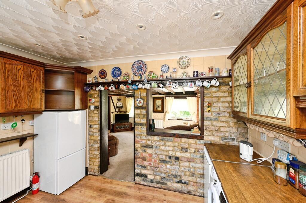 House in Peterborough - View 5