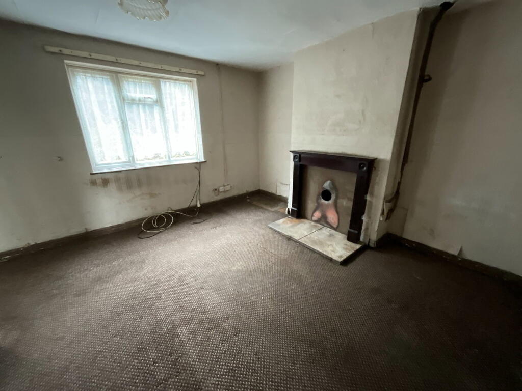 Additional image 3 of CRADLEY HEATH, Dingle Avenue