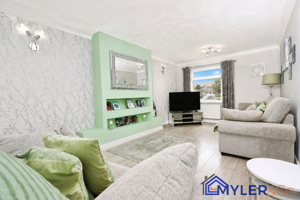 Maplewood Close, Widnes, WA8 photo 5