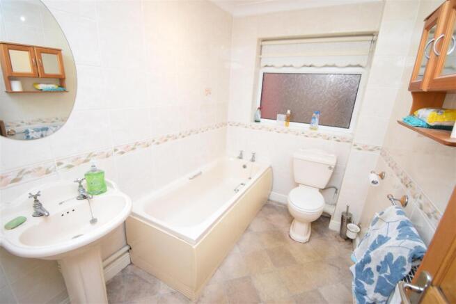bathroom/WC