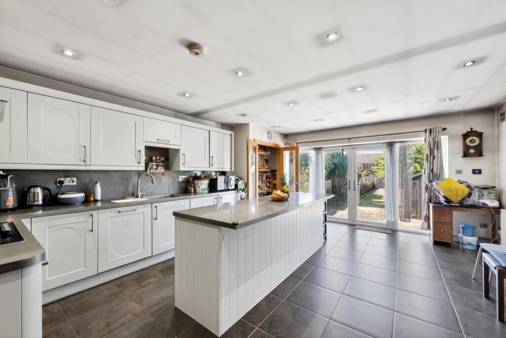 Brinkley Road, Worcester Park - View 4