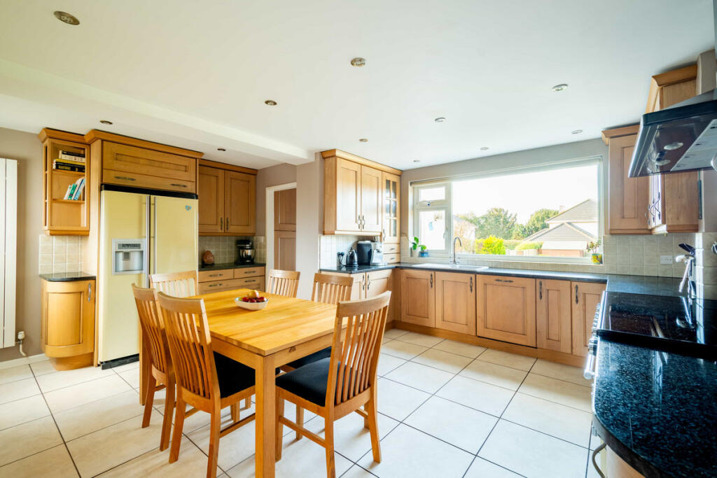 Edward Road, Clevedon, BS21 photo 3