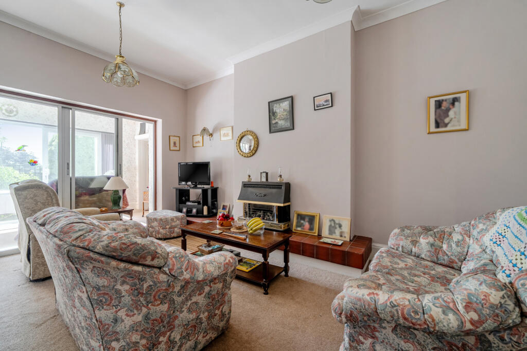 House in Plymouth - View 4