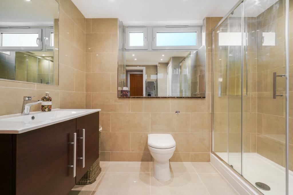 Apartment in London - View 4