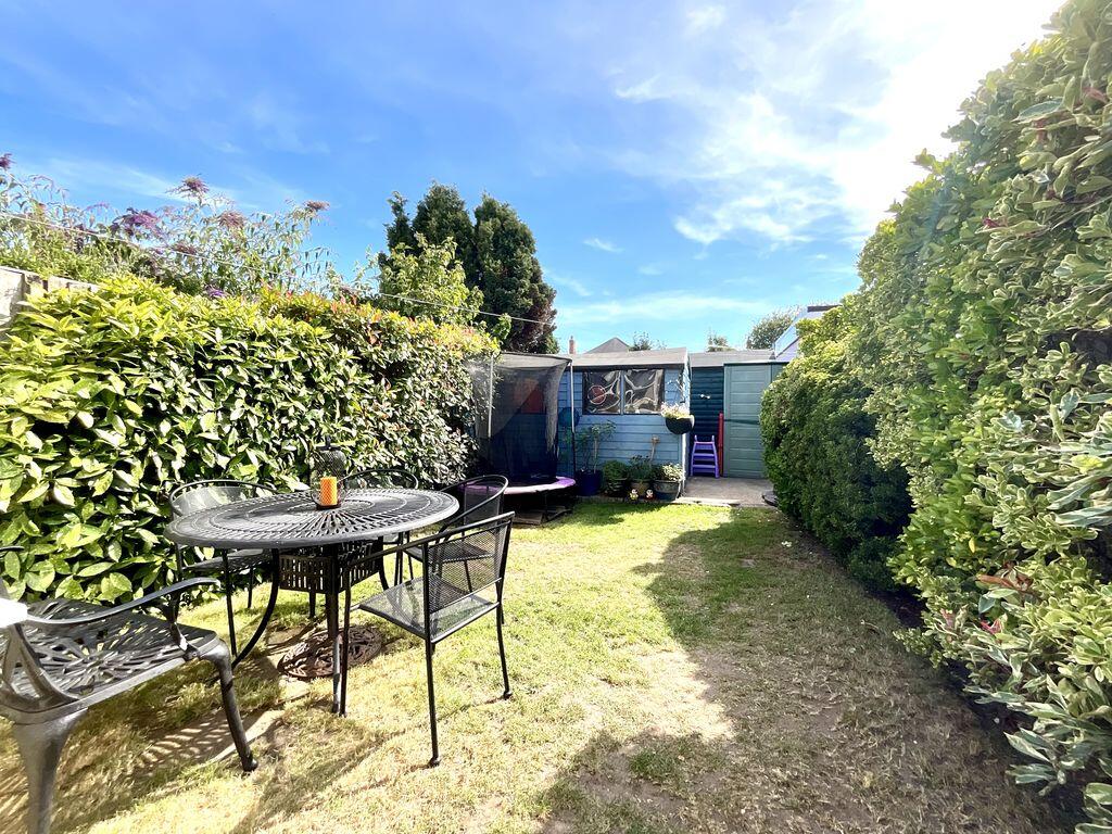 Fenton Road, Southbourne  photo 5