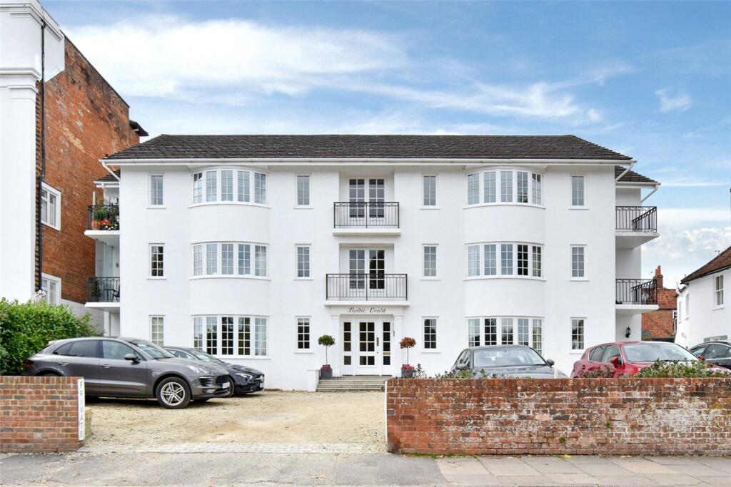 Main image of property: Baltic Court, Thameside, Henley-on-Thames, Oxfordshire, RG9
