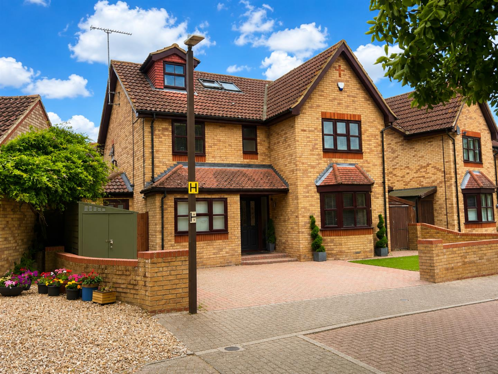 Main image of property: Hartland Avenue, Tattenhoe
