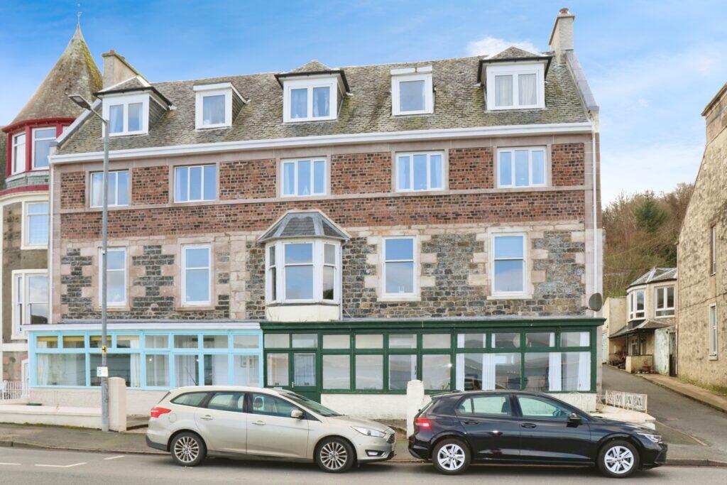 Main image of property: 6e Macnabs Brae, Rothesay