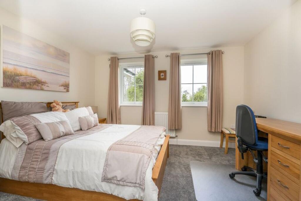 House in Luton - More