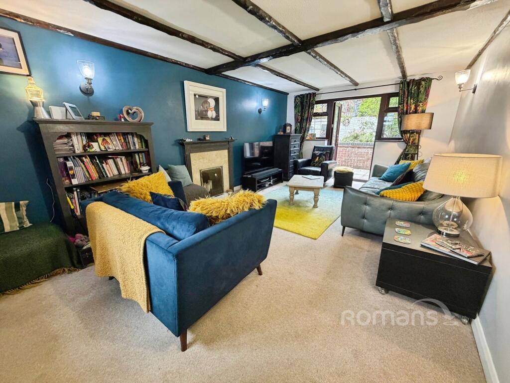 House in Guildford - View 2