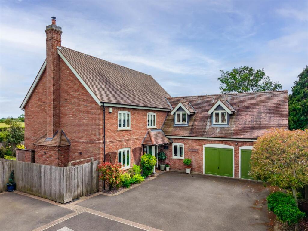 Main image of property: Normanton Court, Normanton