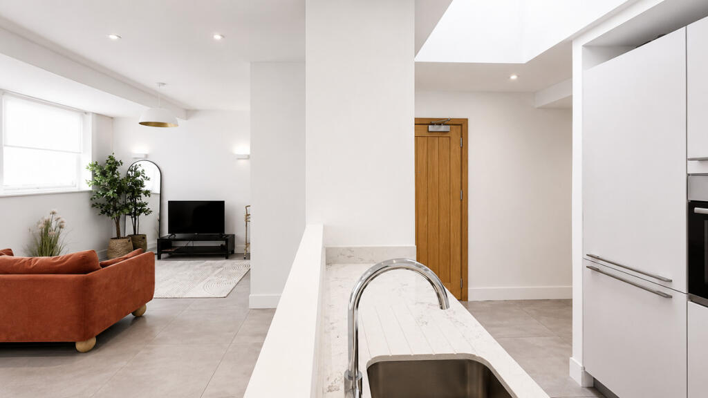 Apartment in London, Kentish Town - View 2