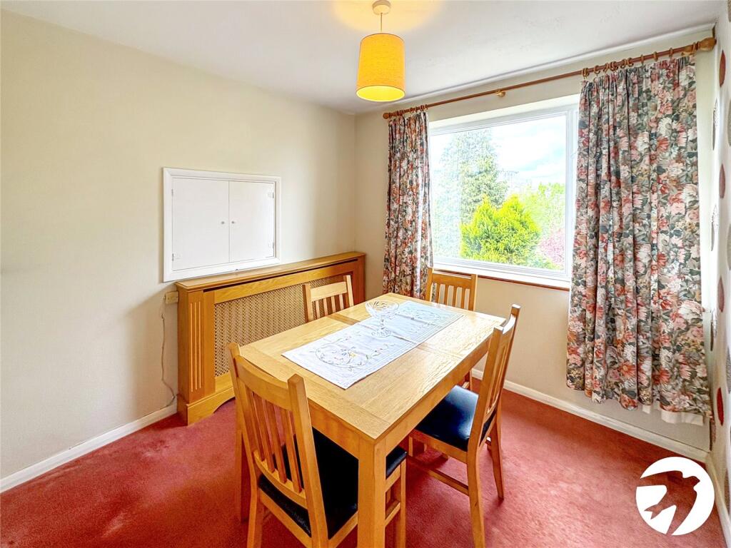 Apartment in Maidstone, Kent - View 4