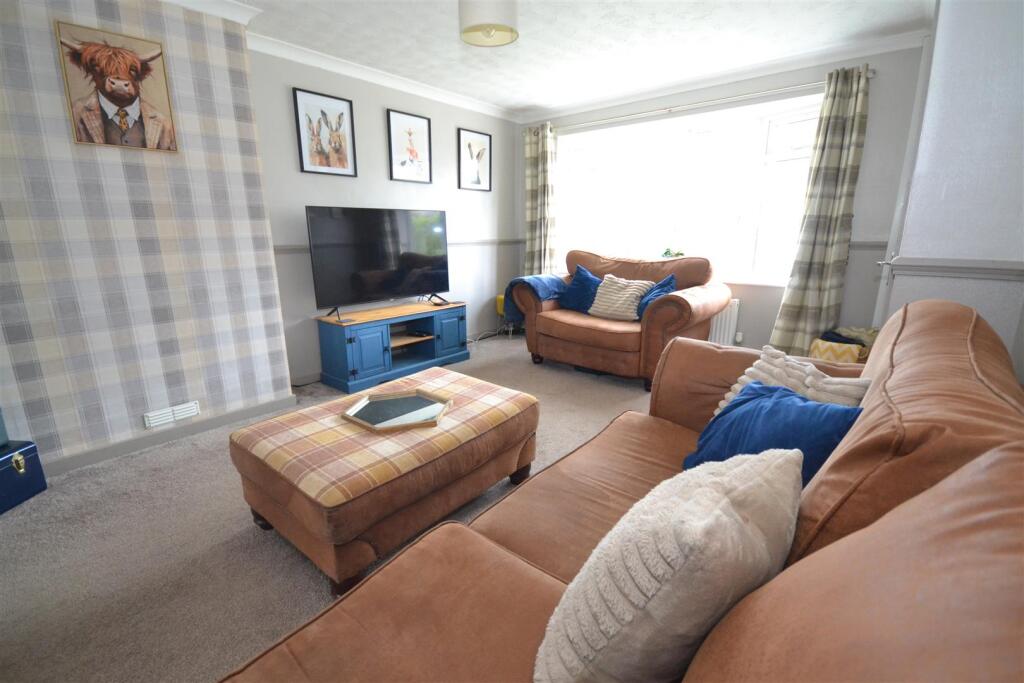 Cherry Drive, Holme-On-Spalding-Moor, York photo 4
