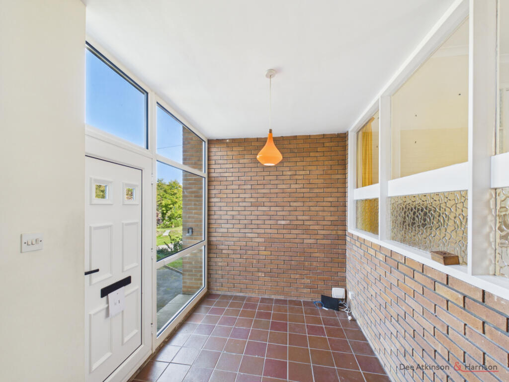House in Hull - View 4